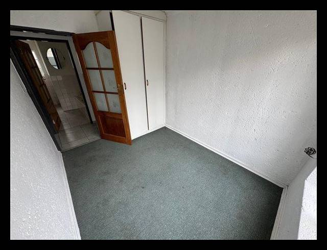 2 BEDROOM CLUSTER FOR SALE IN ESTHER PARK